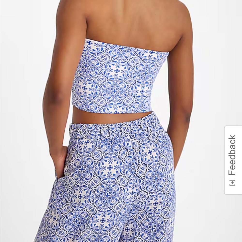 Express Two piece set - Picture 7 of 7